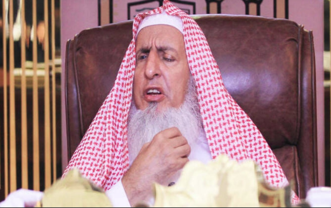 Saudi Arabia's top religious cleric, the Grand Mufti Abdulaziz al-Sheikh, who had held the position since 1999, has died. 