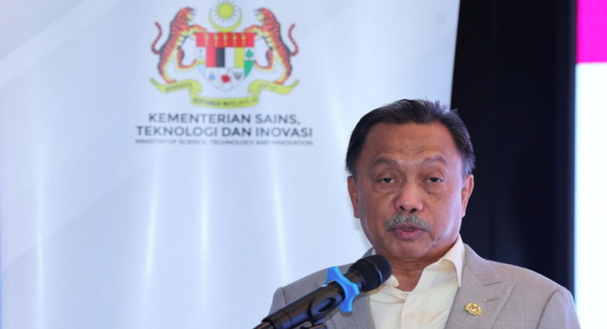 Science, Technology and Innovation Deputy Minister Datuk Mohammad Yusof Apdal - Photo by Bernama