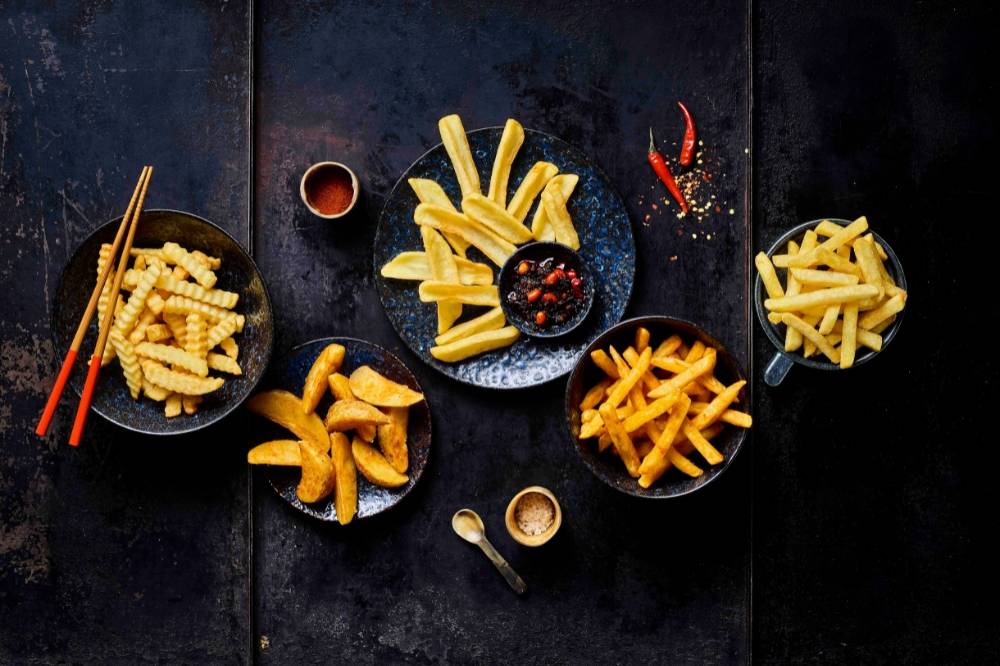 Malaysia’s kitchens have been embracing Belgian potato products at an impressive pace. In 2024 alone, over 17,000 tonnes were imported, worth more than RM109 million, placing Malaysia as the third-largest importer in Asia after Japan and South Korea.