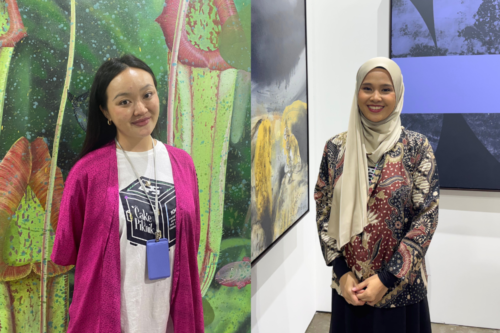 Cake Piknik x CIMB Artober's organisers, Tan U-Mae (left) and Nur Sarah Abdul Rahim (right)