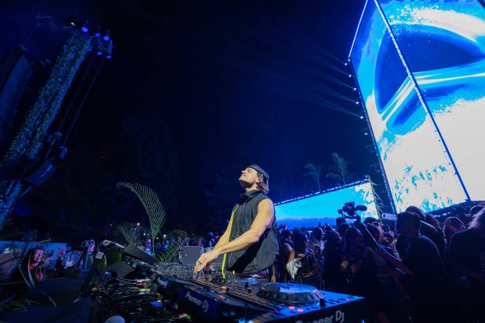 ARGY, who was on his second visit to Malaysia, spoke warmly of his return to Asia. The crowds in Kuala Lumpur, in particular, left a strong impression on him. 