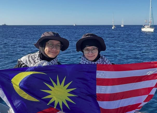 The father of singers Heliza and Hazwani, who were detained by Israeli forces during the Global Sumud Flotilla (GSF) humanitarian mission to Gaza this morning, said he had anticipated such an incident once his daughters decided to join the mission. Photo: Instagram/nurhelizahelmi