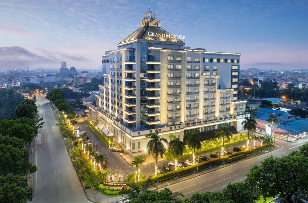 Grand Mercure Medan Angkasa.