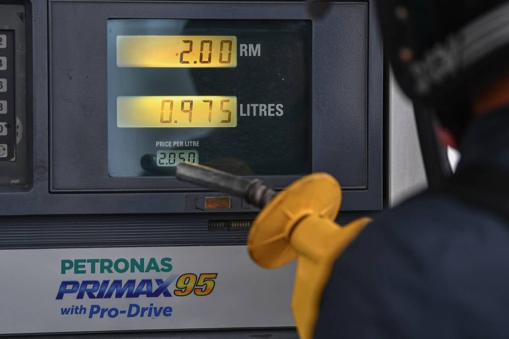 Since Sept 30, Malaysians have been enjoying lower petrol prices following the government’s official implementation of its targeted fuel subsidy programme for RON95, known as BUDI Madani RON95 (BUDI95). Bernama FILE PIX