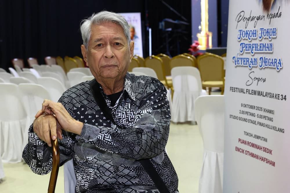 In a calm tone, the 85-year-old, whose full name is Othman Shamsuddin, recalled his encounters with the late P. Ramlee while serving at Radio Televisyen Malaysia (RTM) in the 1960s. - Bernama photo