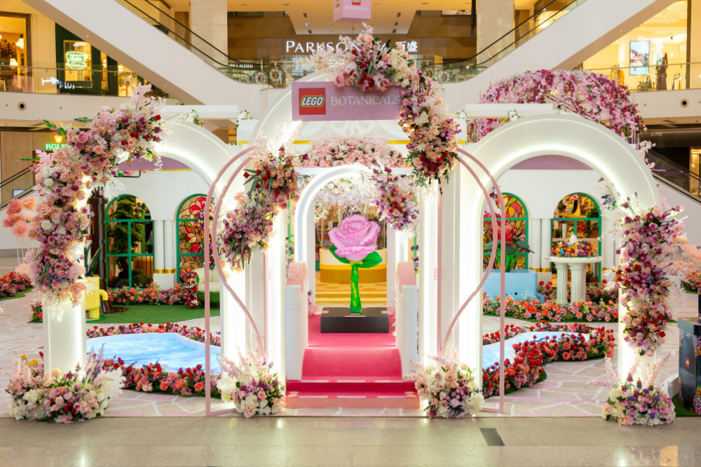 Lego Group has introduced Asia’s first Lego Botanical Glasshouse at Pavilion Kuala Lumpur, a stunning pop-up garden that beautifully merges creativity, play and nature. - Photo courtesy of the Lego Group