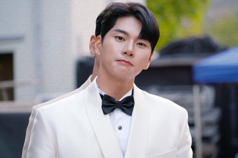 South Korean actor Lee Yi Kyung. - Photo: Instagram / luvlk89