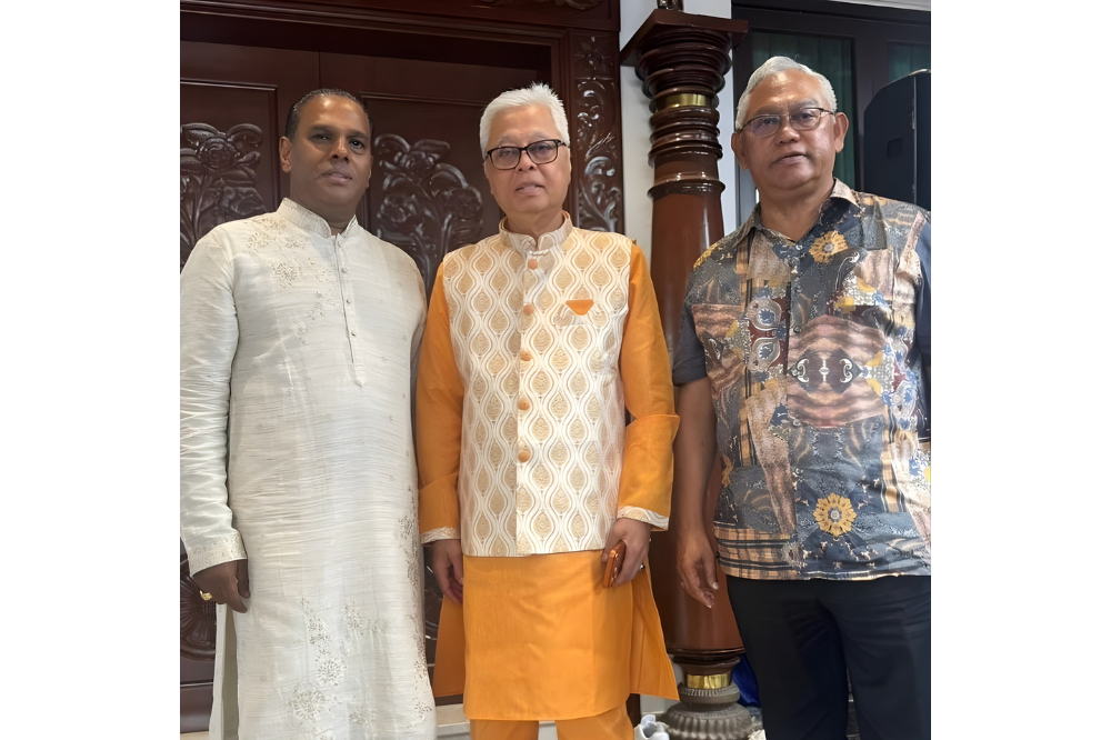 Photo: Instagram / datuk_sara