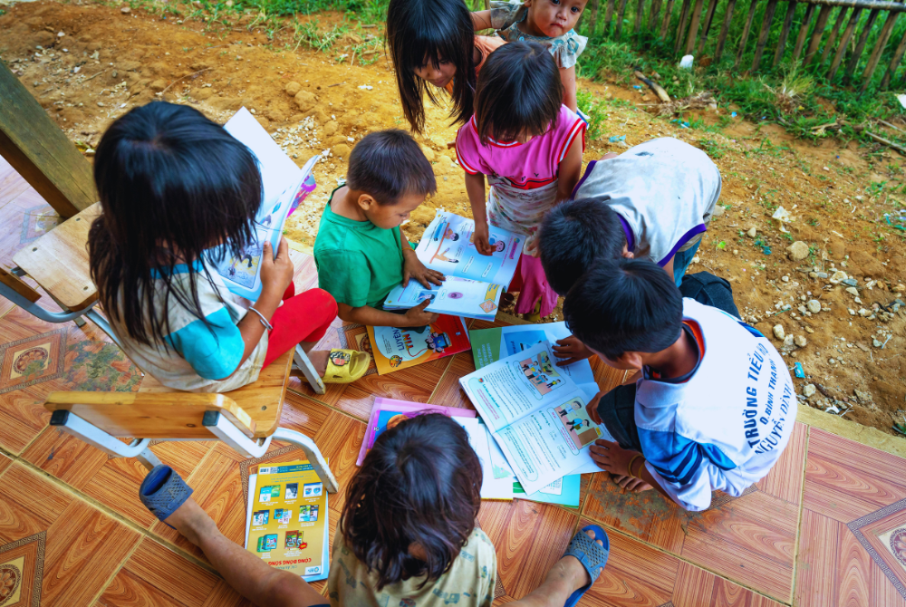 The number of children in need of care and protection rose by 12.7 per cent to 9,624 cases in 2024. Photo illustrated by Sinar Daily.