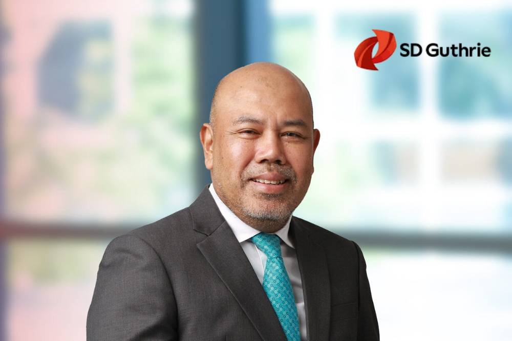 SD Guthrie Berhad announced that Group Managing Director Datuk Mohamad Helmy Othman Basha will step down on Dec 3.