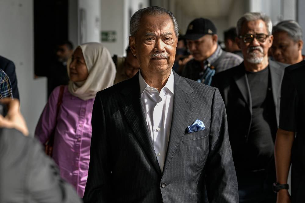 A leaked invitation revealed that Muhyiddin is hosting a dinner for Bersatu MPs at his residence this evening. - Photo by Bernama