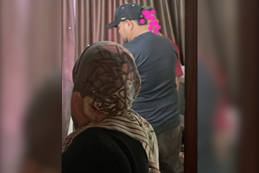 Initial investigations found that the man was in his fifties and married with children, while the woman, in her thirties, was also married and had children.