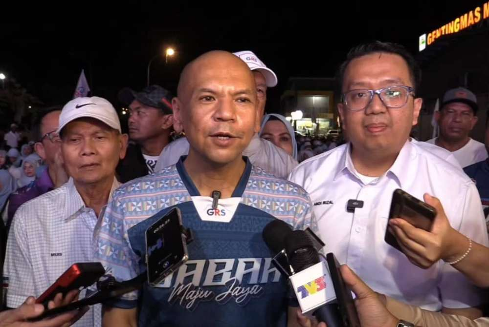 GRS deputy secretary-general Datuk Armizan Mohd Ali during a press conference held in conjunction with the launching of the party's youth machinery for the Tanjung Batu State Assembly in Tawau on Tuesday.