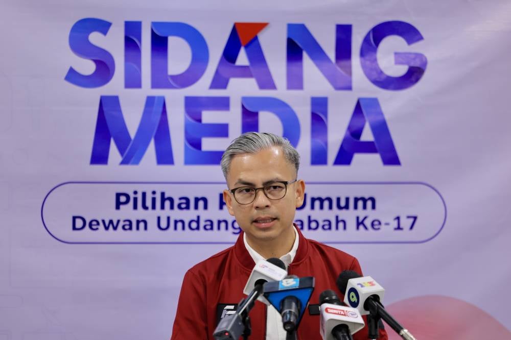 Communications Minister Datuk Fahmi Fadzil - Photo by Bernama