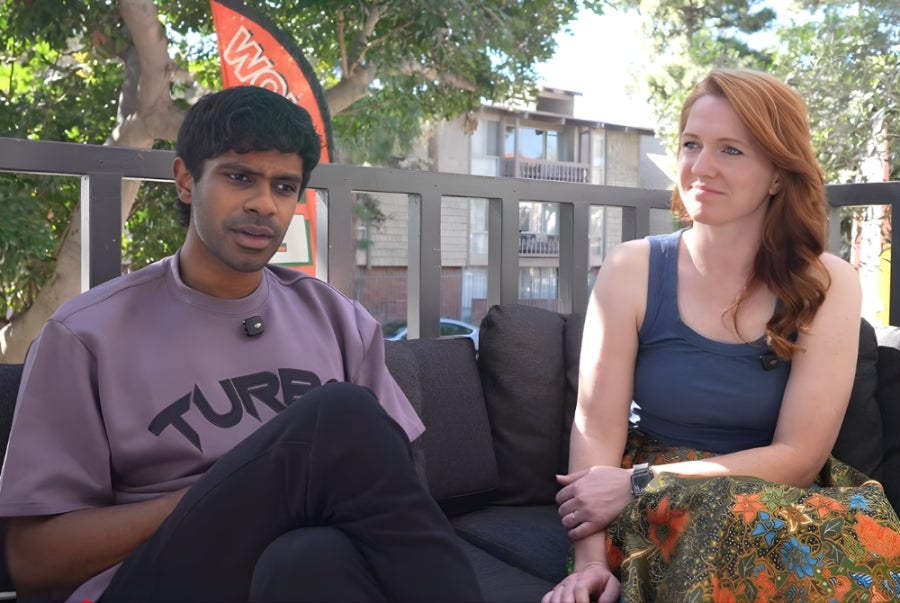 Reflecting on his earlier ambitions, he admitted the transition to full-time online content creation did not go as planned. -Photo: Youtube / Kumaar Family 