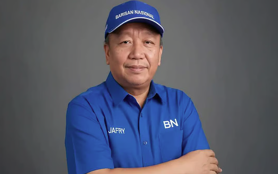 Sukau assemblyman Datuk Jafry Ariffin has been appointed as the new chairman of the Sabah Umno Liaison Committee, today. - Photo: Facebook / Jafry Ariffin