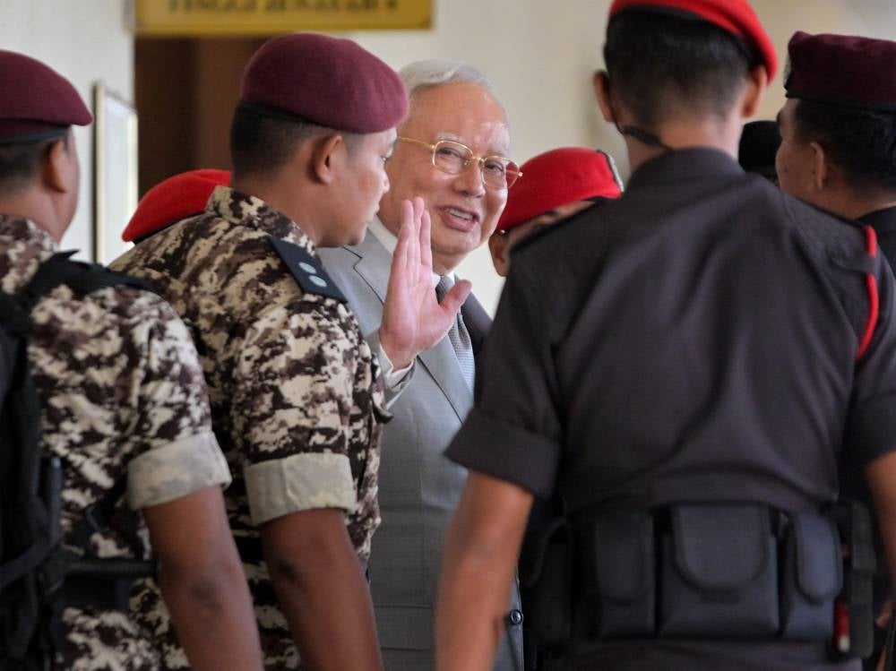 The Kuala Lumpur High Court today dismissed an application linked to an alleged Addendum Order that would have allowed Najib to serve his prison sentence under house arrest.