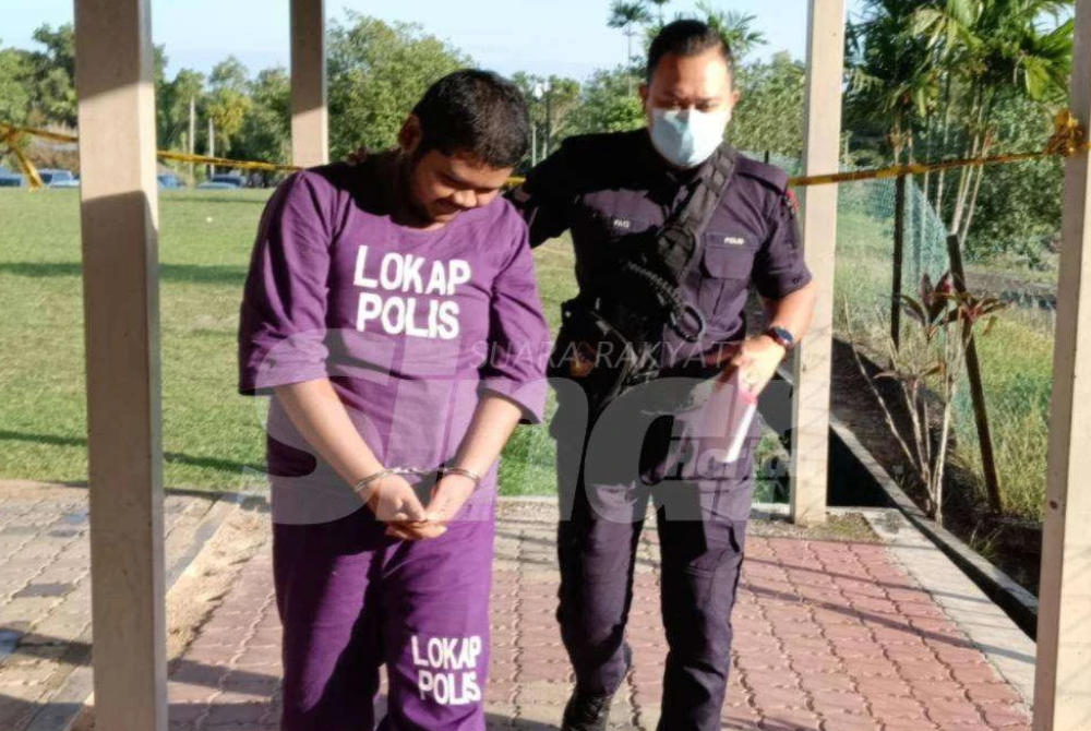 Muhammad Farhan is also charged with causing injury to his great-grandmother, Mariyam Ariffin, 80, using a machete at the same place, time and date.