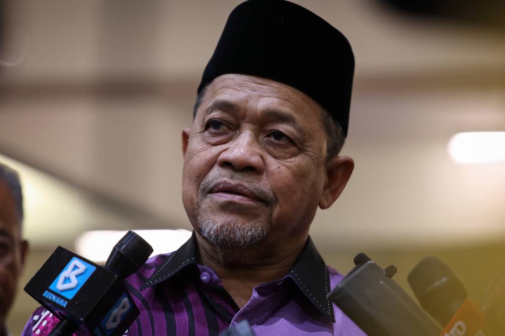 A call by Umno Youth to once again strengthen the unity between the two parties for the sake of religion, race and the Malay community has been well received by Pas.