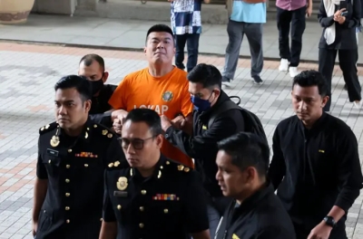 Tei was charged in court for graft alongside former political secretary to the prime minister Datuk Seri Shamsul Iskandar Mohd Akin. Photo by Bernama