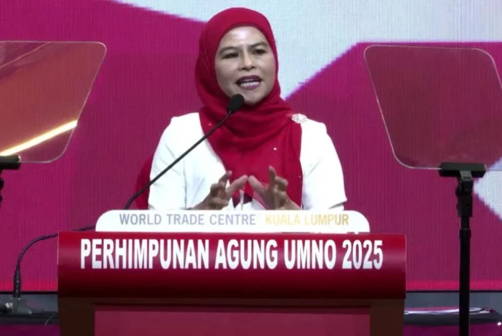 Umno Women’s chief Datuk Seri Dr Noraini Ahmad stressed that Umno practises mature politics - one that is courageous in facing challenges, firm in setting red lines and resolute in defending religion, race and the principles of the constitutional monarchy.