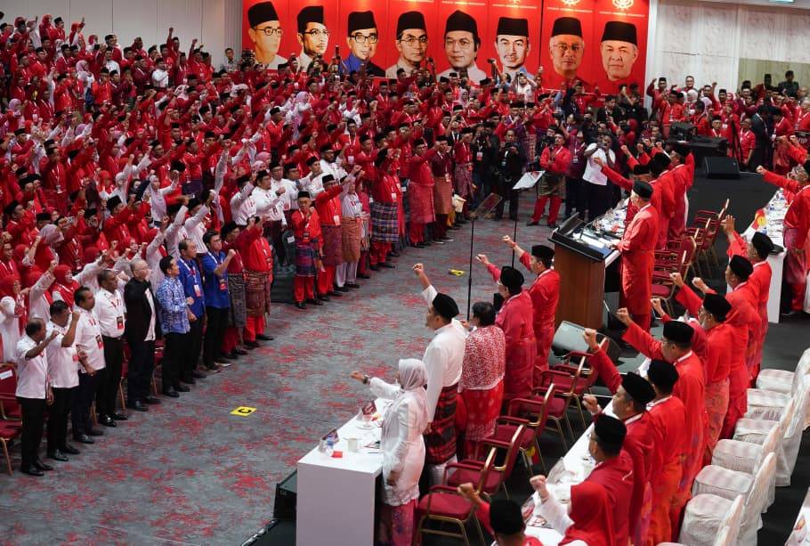 Zahid’s announcement was met with cheers from Umno delegates filling the Dewan Merdeka at the World Trade Centre (WTC) Kuala Lumpur. - Bernama photo