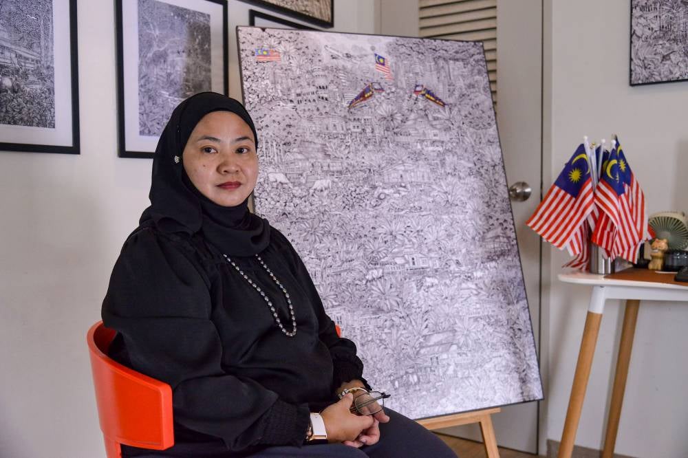 Artist Yuslinda Yusof has captured Malaysia’s transformation from the pre-colonial era to the modern nation it is today, in conjunction with Visit Malaysia Year (VMY) 2026. - Bernama photo