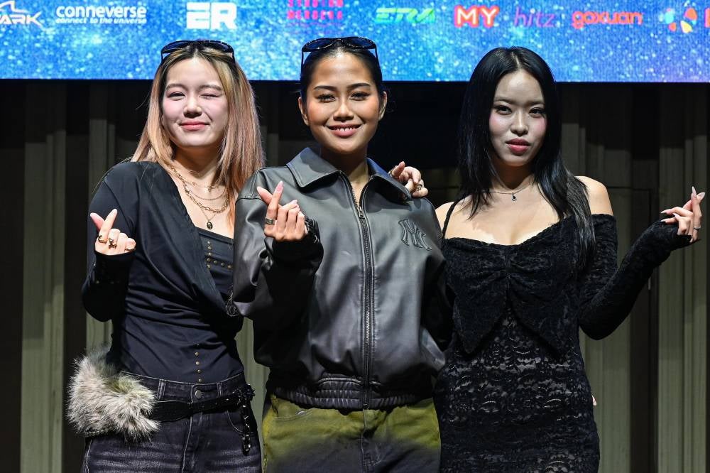 The large-scale K-pop showcase, to be held at Stadium Merdeka, will see Dolla appearing on the same stage as renowned acts such as G-Dragon, Hwasa, DPR Ian, ITZY and 3P on Jan 31. Photo by Bernama