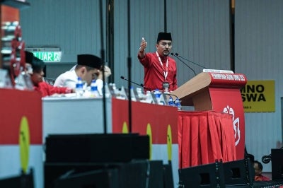 Datuk Dr Asyraf Wajdi Dusuki - Bernama photo