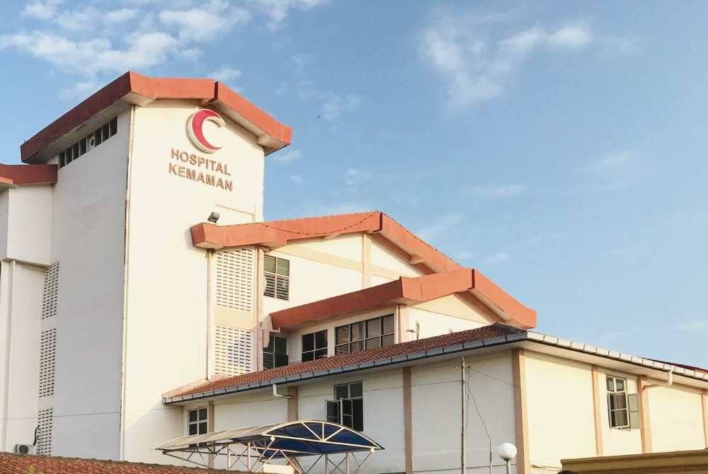 A five-year-old boy died after choking on a rambutan seed in an incident at a house in Felda Neram 1 on Monday.