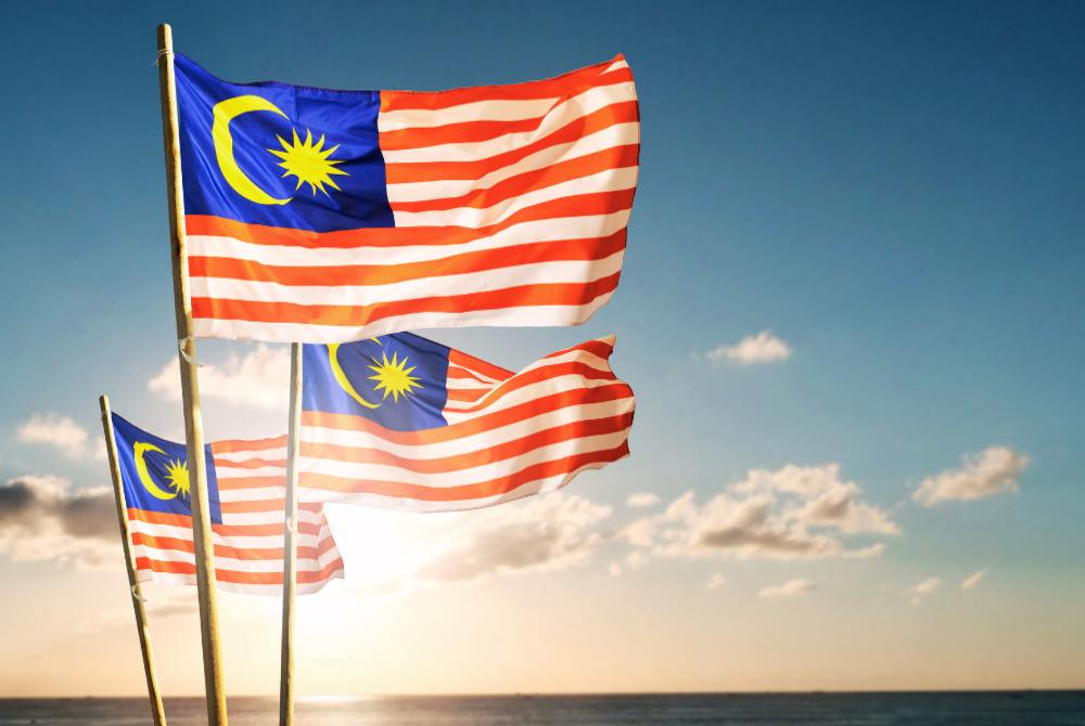 Malaysians are currently witnessing one of the most positive phases in the country’s democratic development, as political leaders show greater openness and responsiveness to public criticism. - Photo illustrated by Sinar Daily