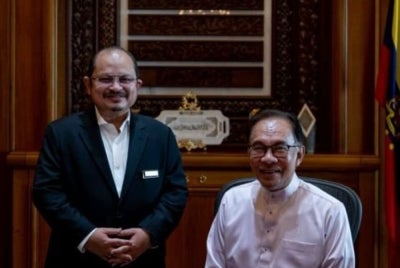 Former political secretary to the Prime Minister Datuk Seri Shamsul Iskandar Mohd Akin described himself as “personally very lucky” to have worked under Prime Minister Datuk Seri Anwar Ibrahim, whom he credits as a tireless and deeply committed leader. - Source: @shamsuliskandar (X)
