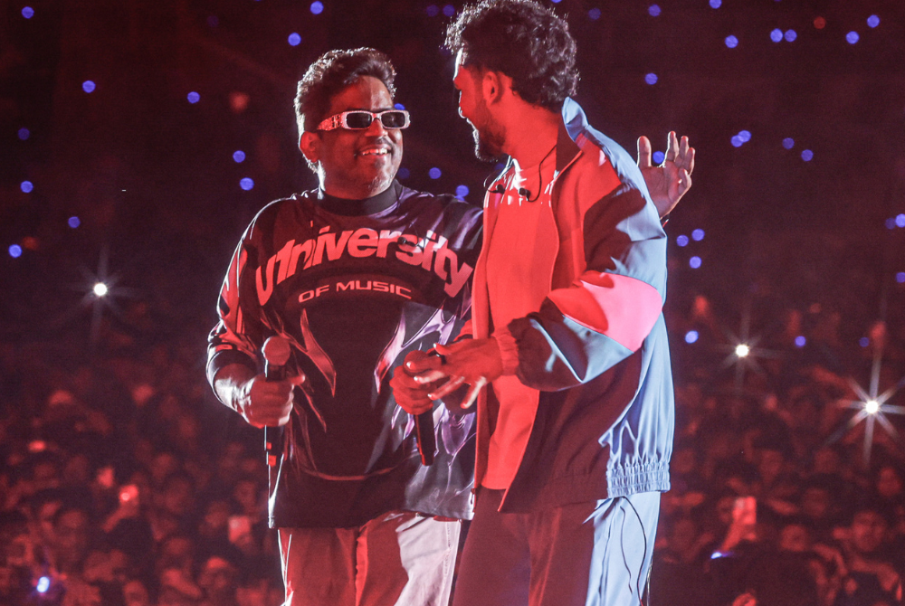 Yuvan Shankar Raja made a surprise appearance, performing alongside Hip Hop Tamizha.