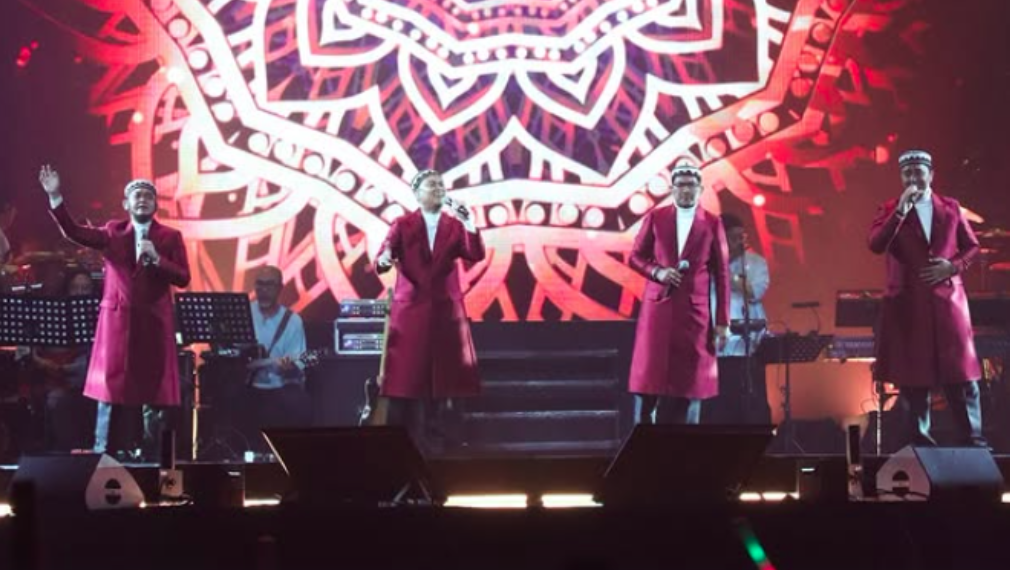 Renowned contemporary nasyid group Inteam took audiences on a nostalgic journey spanning a quarter-century through the 25-Year Nur Kasih Concert at Axiata Arena, Bukit Jalil, on Sunday night. - Photo: INTEAM / INSTAGRAM