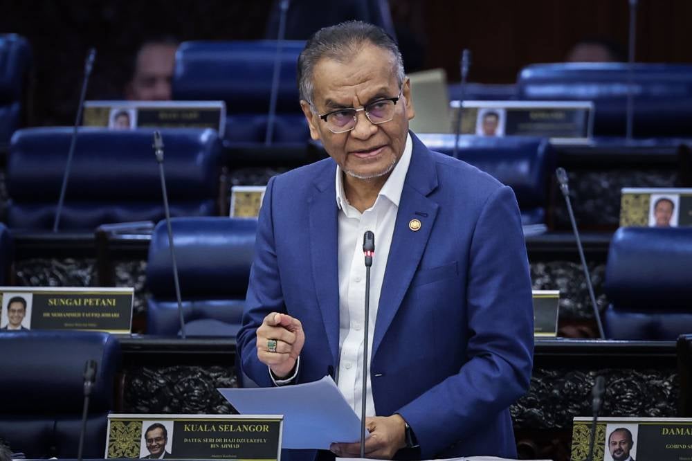 Health Minister Datuk Seri Dr Dzulkefly Ahmad said that Selangor recorded the second-highest number of TB cases in the country, with 10 cases across four clusters. Photo by Bernama
