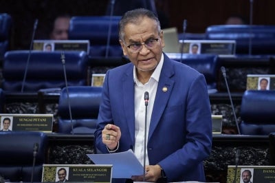 Health Minister Datuk Seri Dr Dzulkefly Ahmad said that Selangor recorded the second-highest number of TB cases in the country, with 10 cases across four clusters. Photo by Bernama