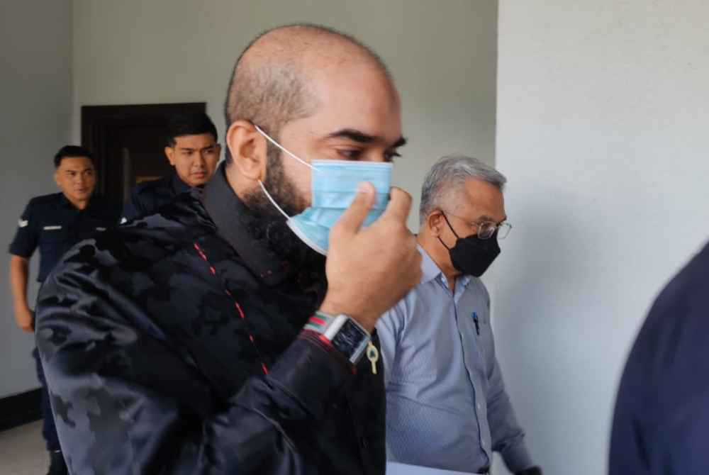 The defence for businessman Datuk Mahadi Badrul Zaman, who is charged with conducting unlicenced securities dealings pleaded for bail, saying he fears his beard would be shaved if he is held in jail while awaiting trial.