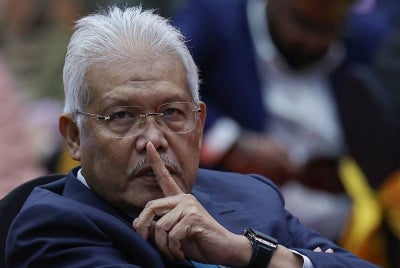 Datuk Seri Hamzah Zainudin remains coy over his status as Opposition leader. Photo by Bernama