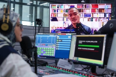 Speaking as a guest on Bernama Radio’s programme ‘Suara Alfa’, Malik said his dream of continuing his studies faced numerous obstacles, including the absence of legal assistance to manage registration and academic matters. - Bernama photo