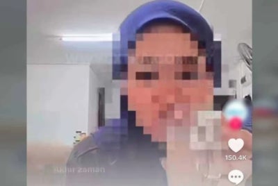 A screenshot from the woman's live broadcast.