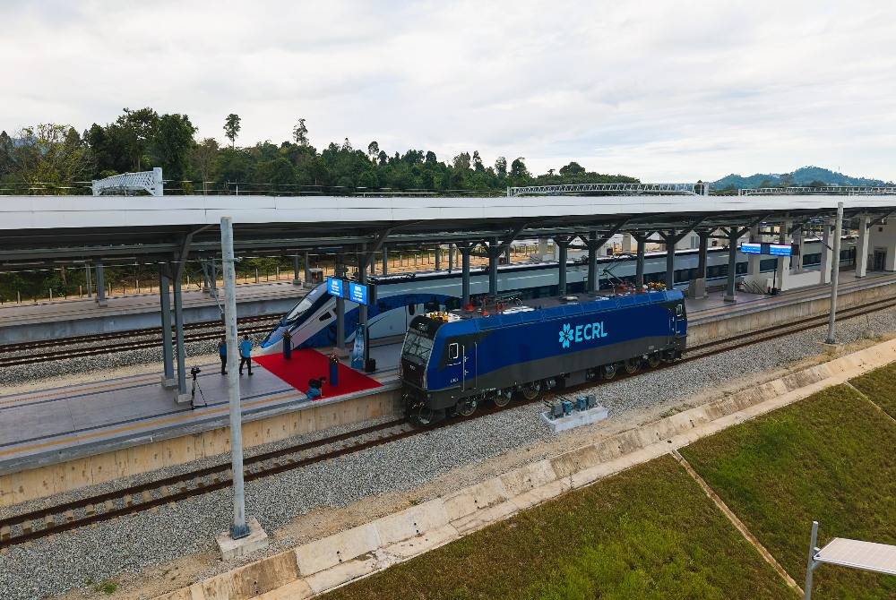 The E-loco freight trains. - Photo courtesy of ECRL