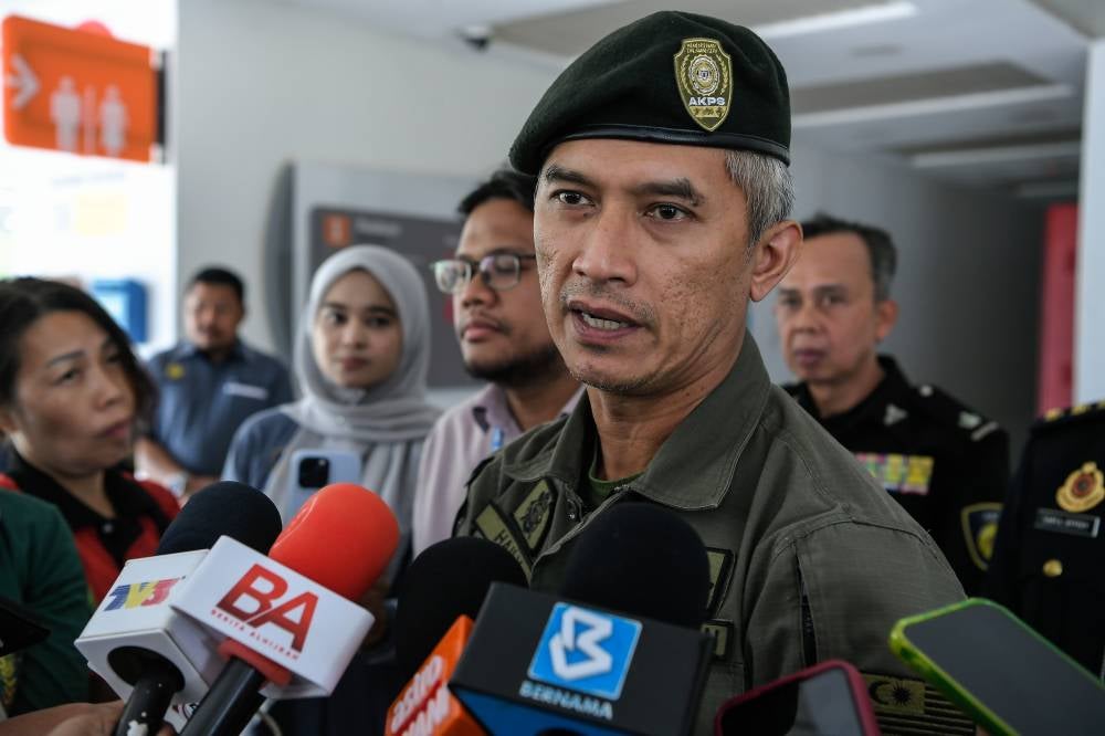 AKPS director-general Datuk Seri Mohd Shuhaily Mohd Zain - Photo by Bernama