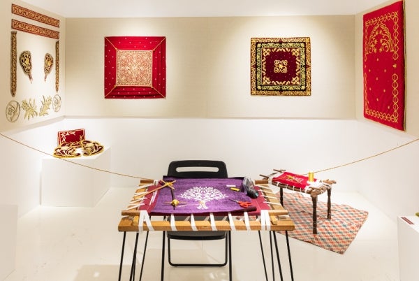 Tekat itself dates back to the 15th-century Malacca Sultanate and is traditionally associated with royalty and aristocratic households.