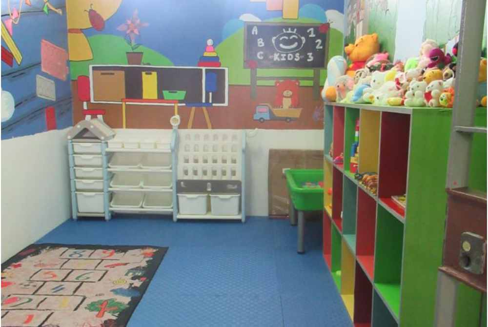 Most prisons provide mother-and-child amenities including dedicated living quarters, play areas and caregiving support while mothers undergo rehabilitation programmes.