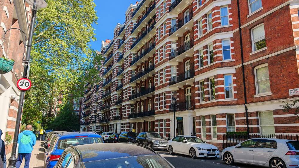 Whether you are soaring across the clouds with Saudia or waking up in a sun-drenched London apartment, the city invites you to stay a little longer and live a little deeper.