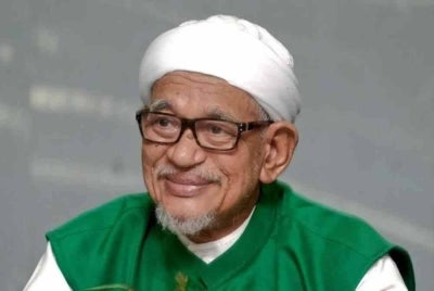 Pas president Tan Sri Abdul Hadi Awang is choosing to keep his cards close to his chest following the latest leadership reshuffle within Perikatan Nasional (PN), saying the coalition chairman’s statement is sufficient for now.