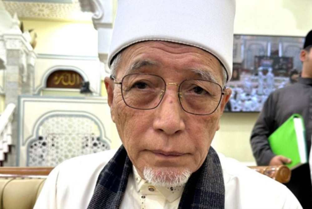 Kelantan Mufti Datuk Mohamad Shukri Mohamad said Muslims are prohibited from participating in rituals or symbolic practices associated with other religions, drawing comparisons with wearing a cross necklace or taking part in Hindu religious ceremonies.