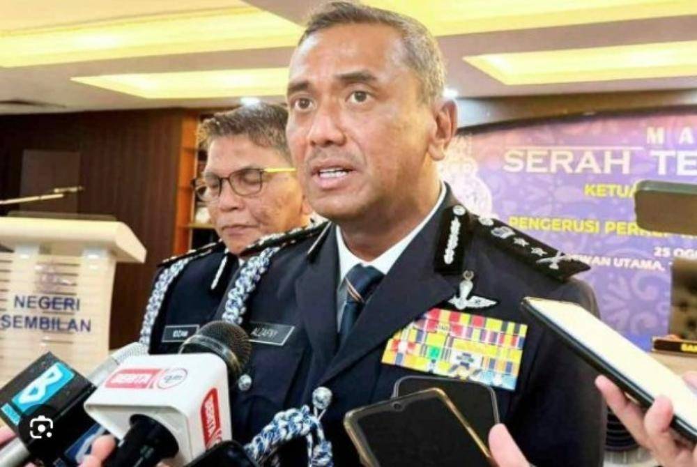 Negeri Sembilan police chief Datuk Alzafny Ahmad said a Form Four student has died after she is believed to have fallen from the third floor of a secondary school in Sendayan on Friday.