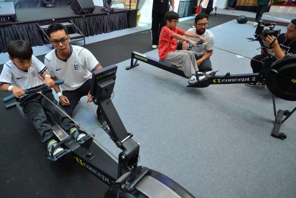 Organised by KLGCC Mall in collaboration with Morph KL and Sime Darby, the event took place from 10am to noon at Level One of the mall on June 20. - PHOTO SINAR HARIAN/ ASRIL ASWANDI SHUKOR.