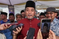 Former Rembau Member of Parliament Khairy Jamaluddin remained non-committal on Monday about a potential return to active politics in the upcoming Negeri Sembilan state election. BERNAMA photo